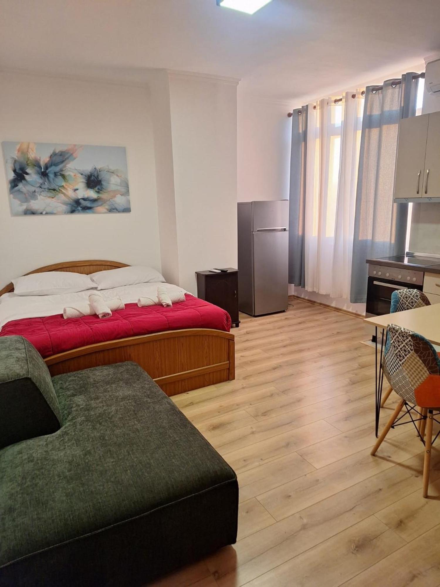 Albania Apartment Comfort Near Tirana City Center エクステリア 写真