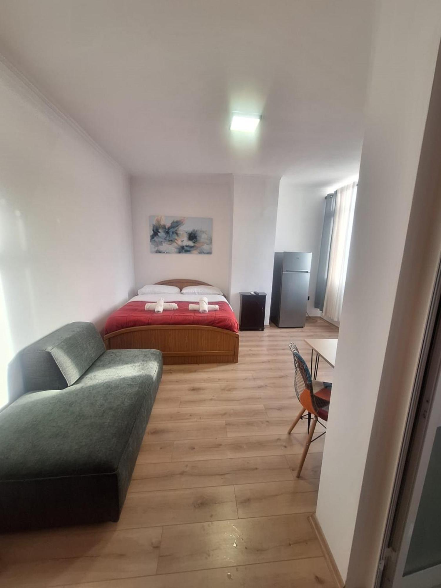 Albania Apartment Comfort Near Tirana City Center エクステリア 写真